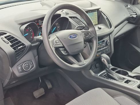 Used 2019 Ford Escape SE FWD image 7