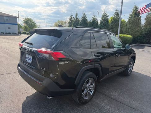 Used 2024 Toyota RAV4 XLE FWD image 3