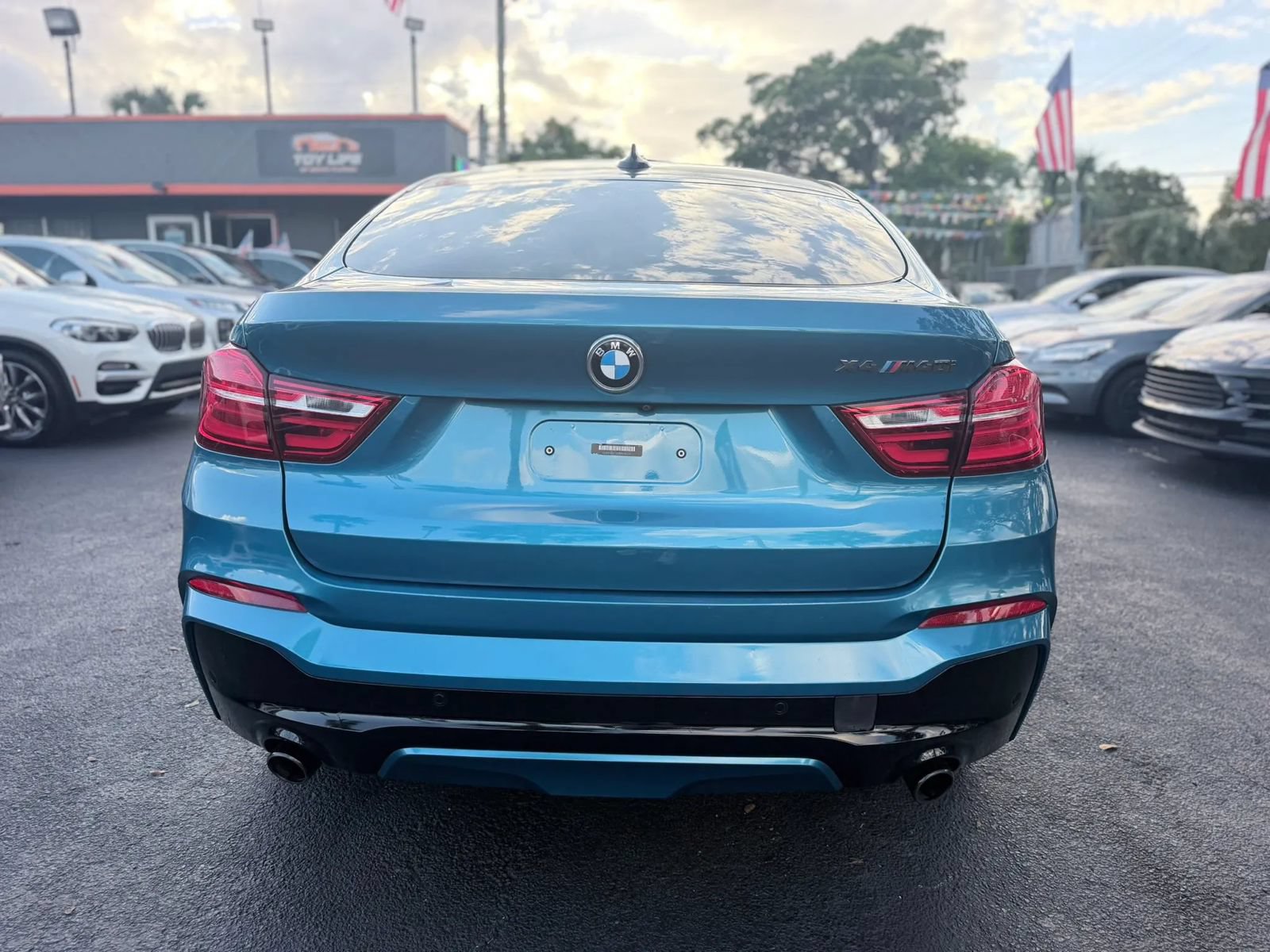 Used 2018 BMW X4 M40i AWD/4WD image 11
