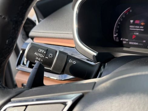 Certified 2025 Acura MDX w/ Technology Package image 22