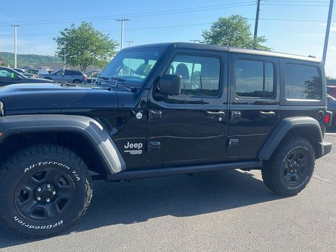 Used 2020 Jeep Wrangler Unlimited Sport AWD/4WD image 11