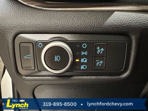 Used 2022 Ford Explorer Limited w/ Equipment Group 301A AWD/4WD image 20