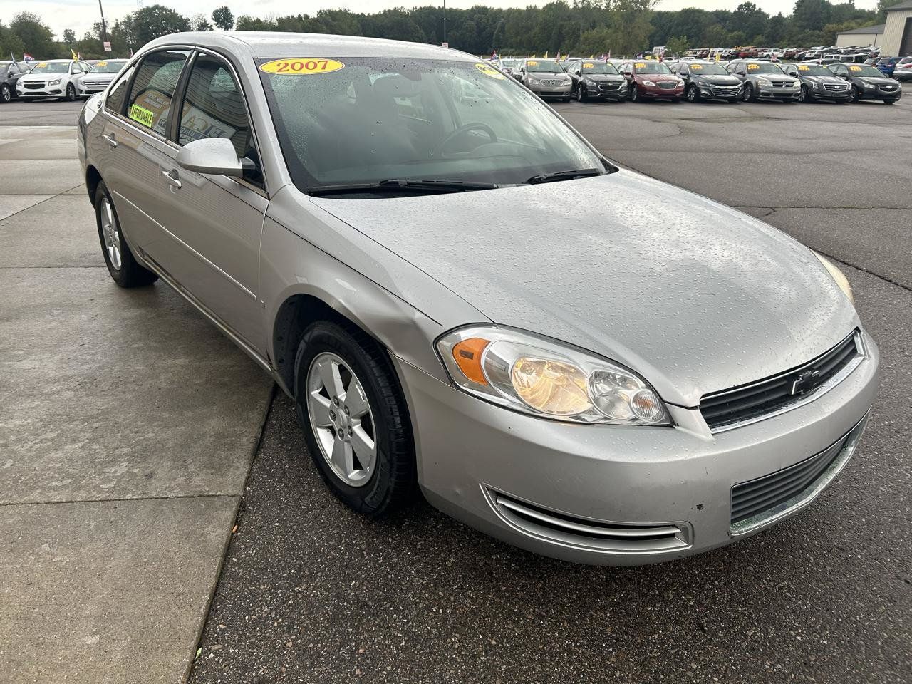 Used 2007 Chevrolet Impala LT w/ Preferred Equipment Group FWD image 3