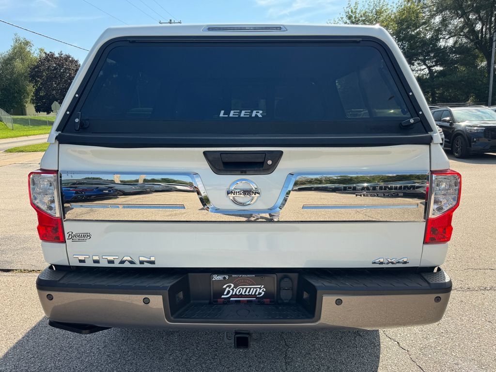Used 2018 Nissan Titan Platinum Reserve AWD/4WD image 6