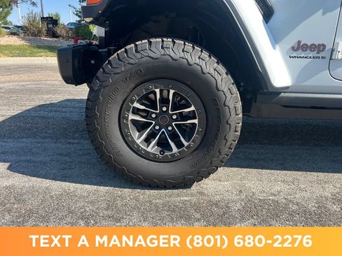 New 2026 Jeep Wrangler Unlimited Rubicon AWD/4WD image 25