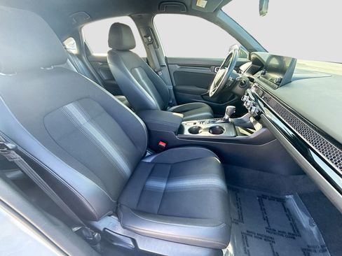 Used 2024 Honda Civic Sport image 29