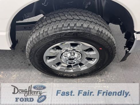 New 2025 Ford F350 Lariat w/ Lariat Ultimate Package image 18