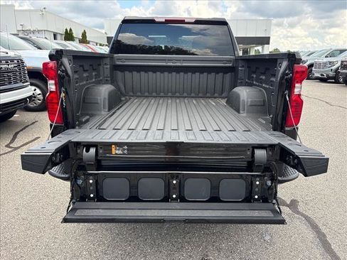 Certified 2026 Chevrolet Silverado 1500 Custom w/ Turbomax Blackout Package AWD/4WD image 21