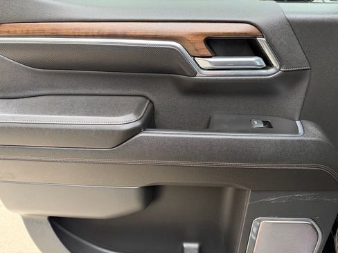 Used 2023 Chevrolet Silverado 1500 High Country w/ High Country Premium Package image 23