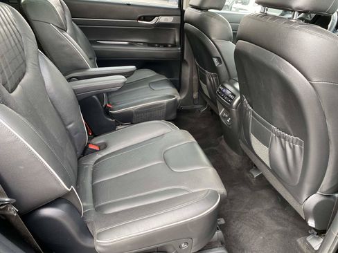 Used 2023 Hyundai Palisade Limited AWD/4WD image 26