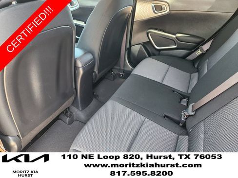 Certified 2025 Kia Soul LX w/ LX Technology Package FWD image 29
