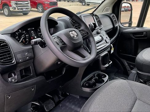New 2026 RAM ProMaster 2500 FWD image 9