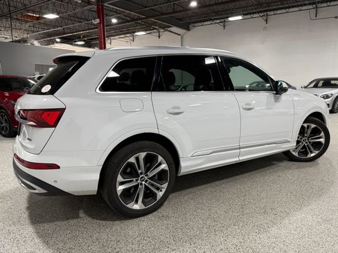 Used 2021 Audi Q7 3.0T Premium Plus w/ Premium Plus Package AWD/4WD image 4