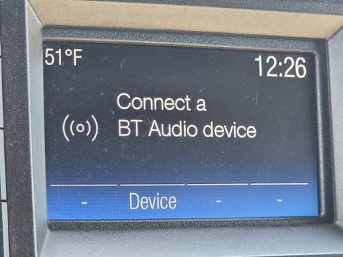 Used 2017 Ford F150 XLT AWD/4WD image 3
