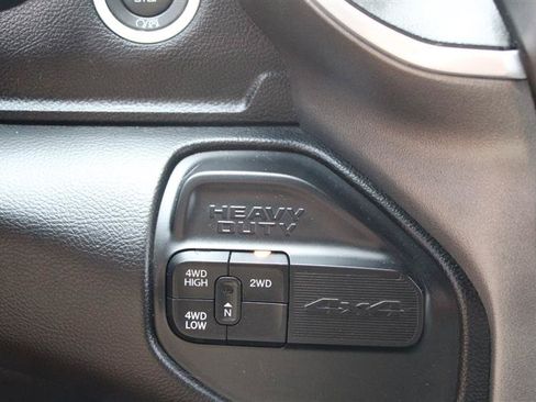 Used 2020 RAM 2500 Big Horn w/ Level 2 Equipment Group AWD/4WD image 18
