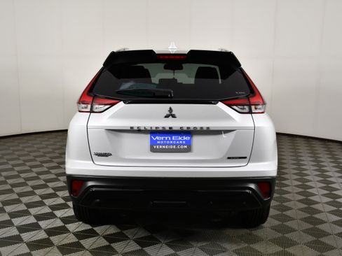 New 2026 Mitsubishi Eclipse Cross Black Edition AWD/4WD image 6