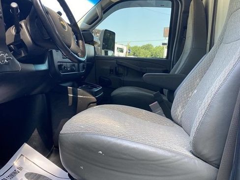 Used 2020 Chevrolet Express 3500 Extended w/ Driver Convenience Package RWD image 19