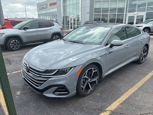 Used 2023 Volkswagen Arteon SEL Premium image 2