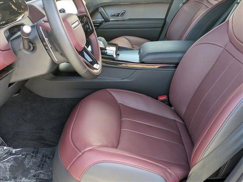 Certified 2025 Land Rover Range Rover Sport Dynamic SE image 17