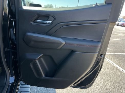 Used 2023 Chevrolet Colorado Z71 w/ Z71 Convenience Package 2 image 34