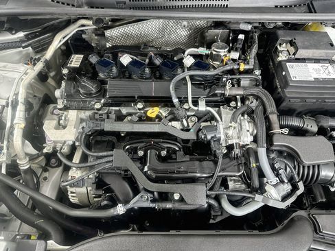 Used 2024 Toyota Corolla LE FWD image 32