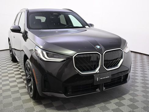 Used 2025 BMW X3 xDrive30i AWD/4WD image 9