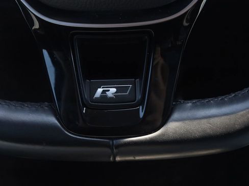 Used 2019 Volkswagen Atlas SEL R-Line AWD/4WD image 25