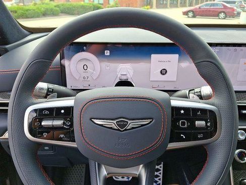 New 2025 Genesis GV80 3.5T e-SC image 15