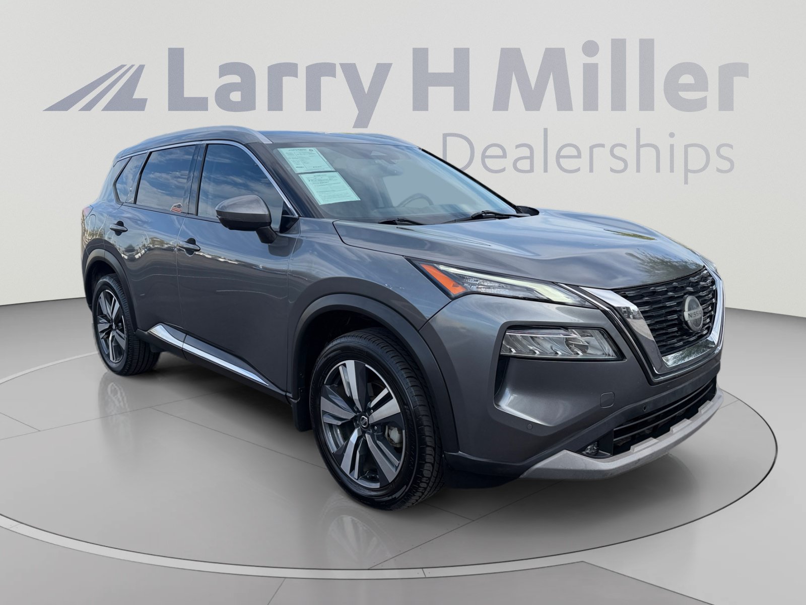 Used 2021 Nissan Rogue SL w/ Premium Package FWD image 7