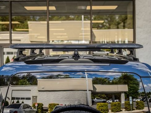 Used 2020 Land Rover Defender 110 X AWD/4WD image 12