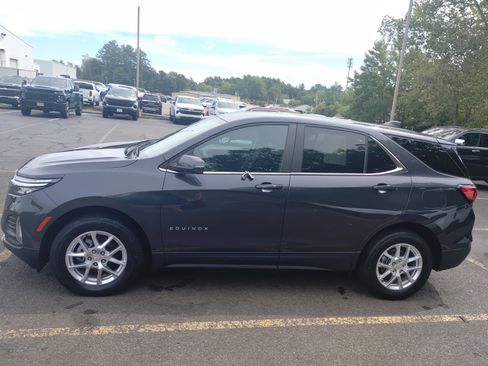 Used 2022 Chevrolet Equinox LT image 6
