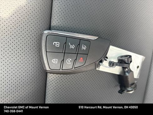New 2026 GMC Yukon XL Elevation w/ Elevation Premium Package AWD/4WD image 32