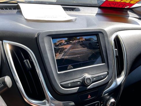 Used 2019 Chevrolet Equinox LT image 21