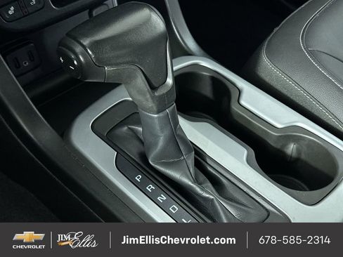 Used 2020 Chevrolet Colorado ZR2 w/ ZR2 Midnight Special Edition image 16