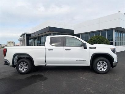 New 2026 GMC Sierra 1500 Pro w/ Pro Value Package