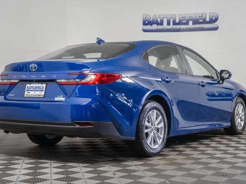 Certified 2025 Toyota Camry LE image 11