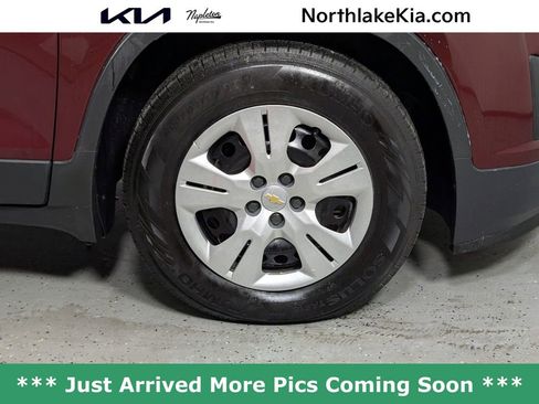 Used 2016 Chevrolet Trax LS image 9