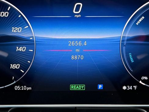 Used 2025 Mercedes-Benz GLC 350e 4MATIC image 29