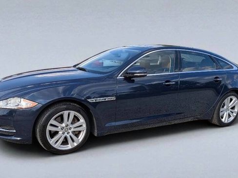 Used 2012 Jaguar XJ L image 5