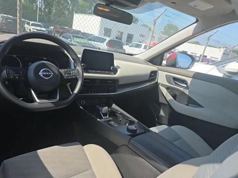 Used 2023 Nissan Rogue SV AWD/4WD image 8