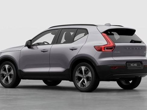 New 2026 Volvo XC40 B5 Plus w/ Protection Package Premier image 3