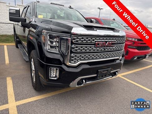 Used 2020 GMC Sierra 3500 Denali w/ Denali Ultimate Package image 3