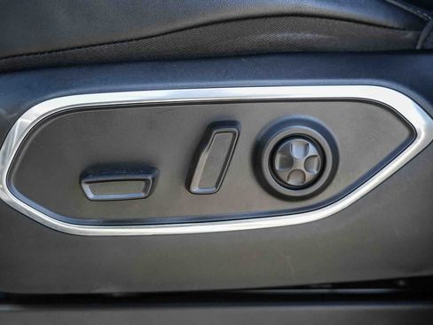 Used 2022 Jeep Wagoneer Series II AWD/4WD image 20