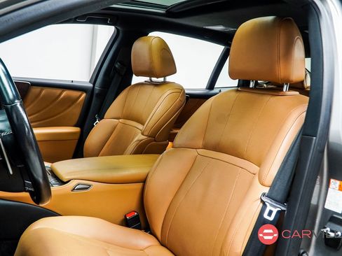 Used 2022 Lexus LS 500 AWD image 35