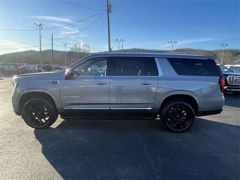 New 2026 GMC Yukon XL Elevation w/ Elevation Premium Package image 2