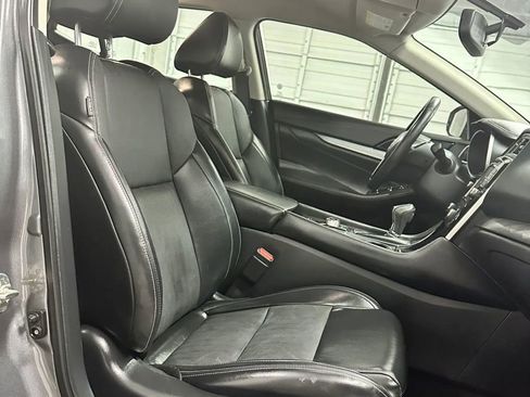 Used 2017 Nissan Maxima 3.5 SV w/ Dynamic Package FWD image 35