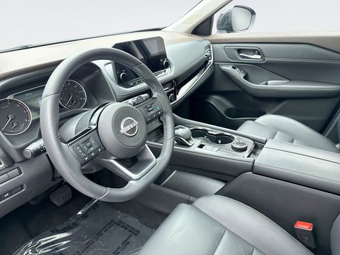 Used 2023 Nissan Rogue SL w/ SL Premium Package AWD/4WD image 10