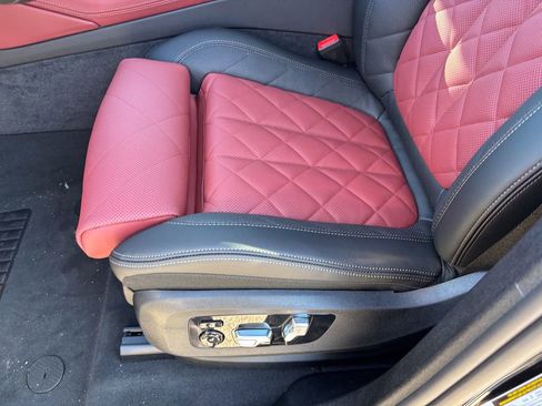 New 2026 BMW X6 xDrive40i w/ Climate Comfort Package image 15