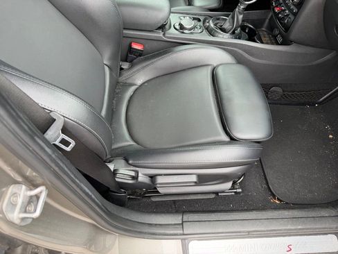 Used 2017 MINI Cooper Clubman S FWD image 17
