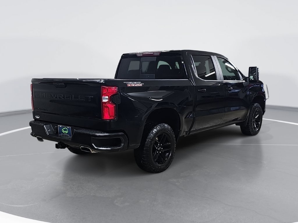 Used 2020 Chevrolet Silverado 1500 LT Trail Boss AWD/4WD image 3